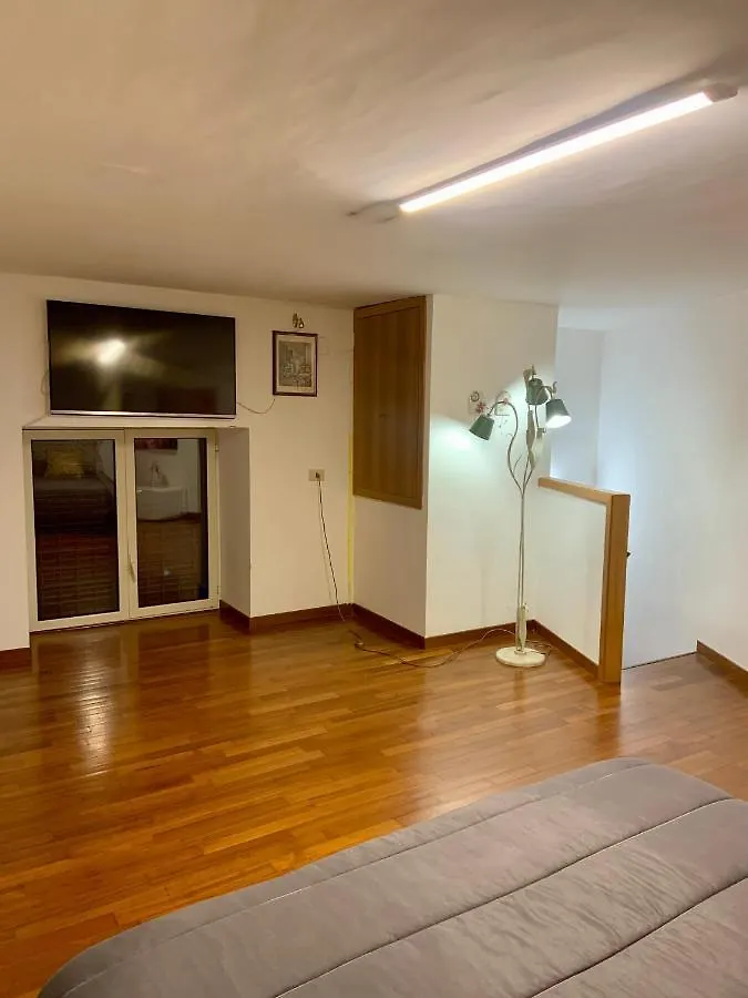 Apartment Room 24 - Appartamento Centralissimo Naples